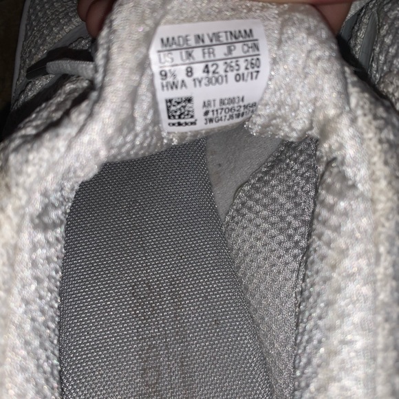 Adidas Cloudfoam Shoes - Picture 3 of 3